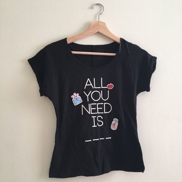 NWOT “All You Need Is Love” Girls’ Graphic Tee - Picture 1 of 4